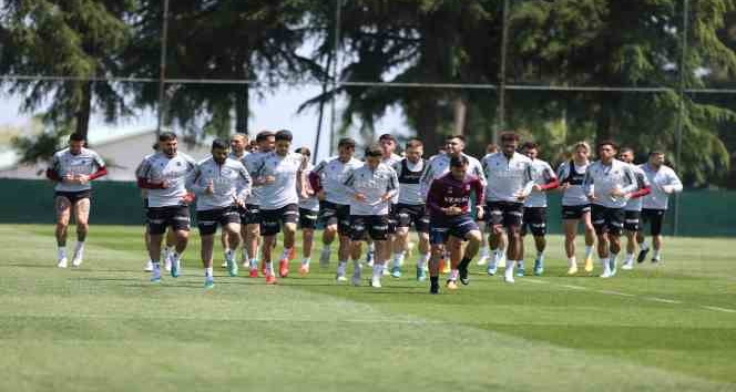 Trabzonspor, Fenerbahçe maçı hazırlıklarını sürdürdü