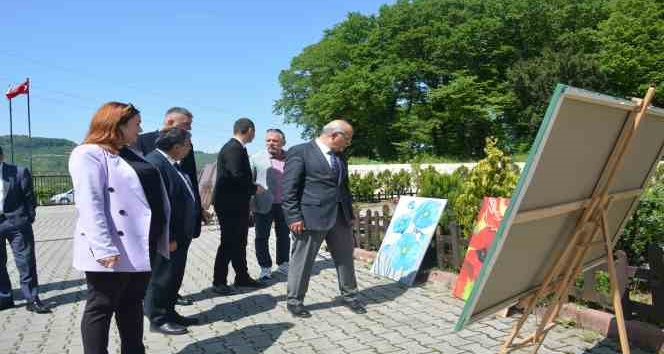 Yeteneklerini el sanatlarıyla taçlandırdılar