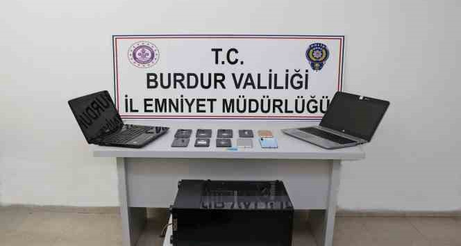 Burdur’da siber operasyonunda 4 şahıs tutuklandı