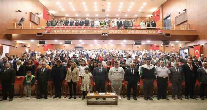 Burdur’da özel öğrencilerden özel gösteriler
