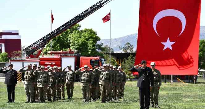 Engellilerin bir günlük temsili askerlik heyecanı