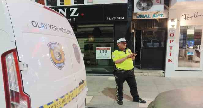 Kırşehir’de bir kadın yaşadığı evde bıçaklanmış halde ölü bulundu