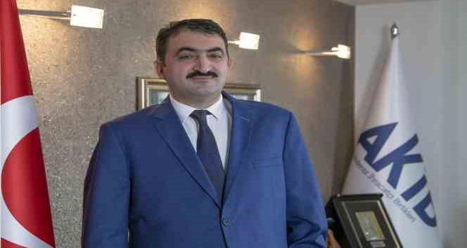 AKMİB: “Katma değeri yüksek yenilikçi ürünler kimya sektörüne fırsat kapılarını aralayacak”