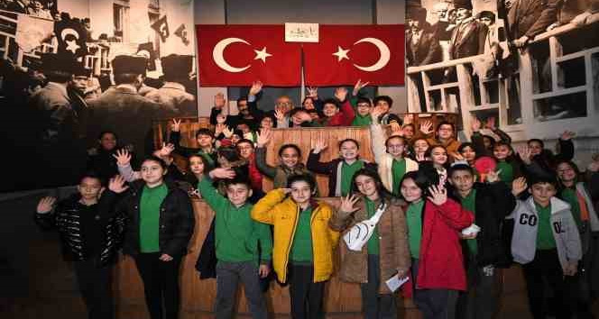 Başkan Büyükkılıç: “Kayseri’de attığınız her adımda geçmişin ayak izlerine basarsınız”