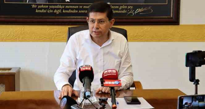 Başkan Özcan, depremzedeler için yapılan paylaşımlara sert şekilde eleştirdi