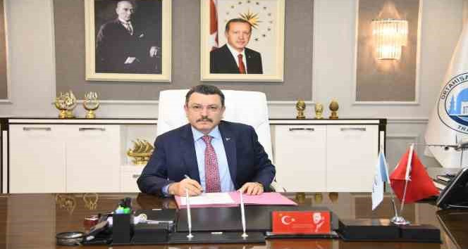 Başkan Genç’ten turizmcilere etiket çağrısı