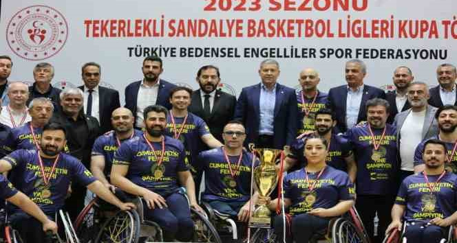Tekerlekli sandalye basketbolunda şampiyon Fenerbahçe