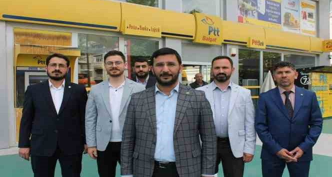 HÜDA-PAR, Kemal Kılıçdaroğlu’na parti programı hediye etti