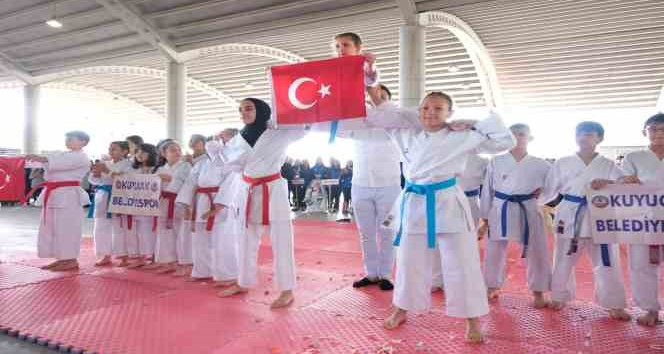 Kuyucak’ta 19 Mayıs törenleri yapıldı