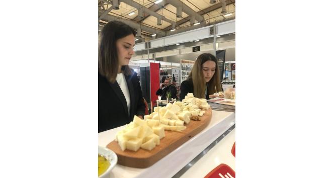 İstanbul Peynir ve Zeytin Fuarı ziyaretçilerini ağırlamaya devam ediyor