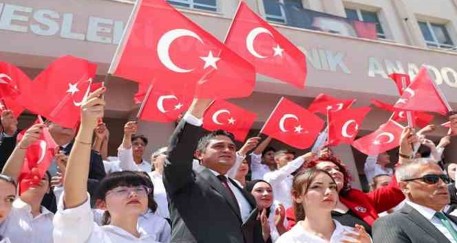 İzmir’in ilçelerinde 19 Mayıs coşkusu