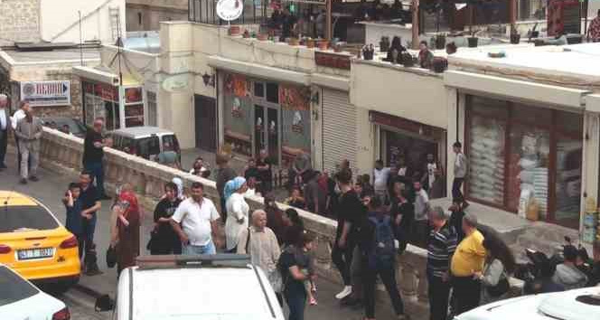 Mardin’de çarşı merkezinde silahlı kavga: 6 yaralı