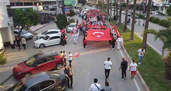 Kozan’da gençlik şöleni coşkuyla kutlandı