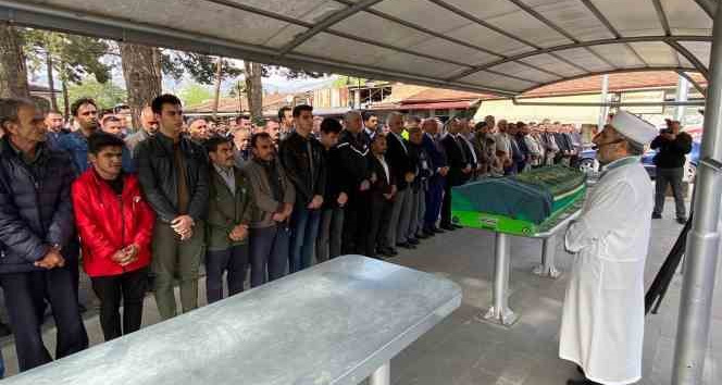 Şehit annesi son yolculuğuna uğurlandı