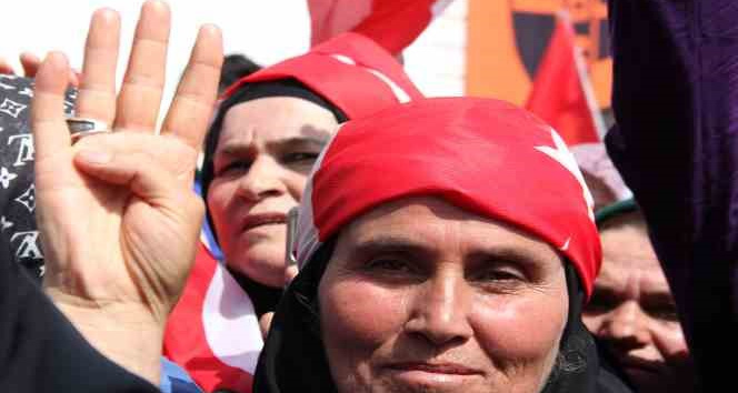 Cumhurbaşkanı Erdoğan: "Çalıştığı ajans değişince söylemi de, tarzı da, yüzü de değişen bir rüzgar gülünün Türkiye’yi temsil etmesi mümkün mü"