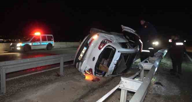 Metrelerce sürüklenen otomobil hurdaya döndü: 1 ağır yaralı