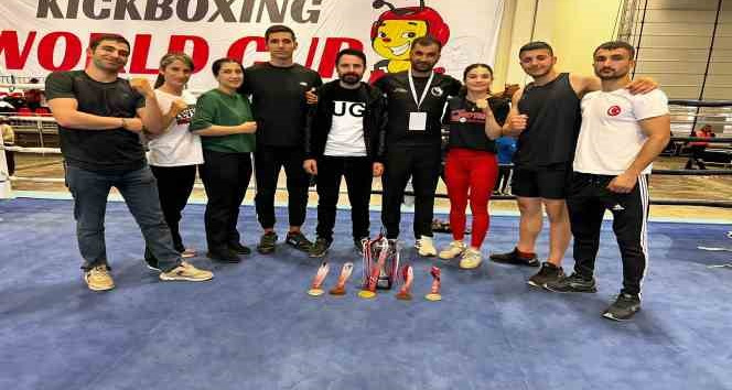 Tuncelili sporcuların dünya kupası başarısı