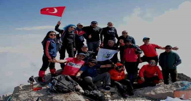 Dağcılık Şenliğine 40 kulüp, yaklaşık 1700 katılımcı dağcı ve doğasever katıldı