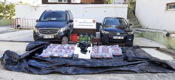 Botla Bulgaristan’a geçmeye çalışan kaçak göçmenler yakalandı