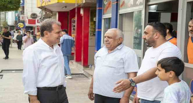Seçer, esnafla bir araya geldi