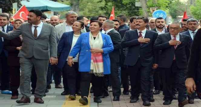 Cumhur İttifakı seçmenle Kırşehir’de buluştu