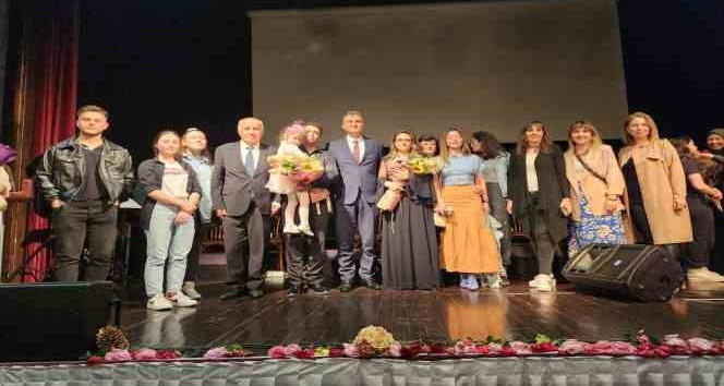 Gölcüklü öğrencilerden nostalji rüzgarı