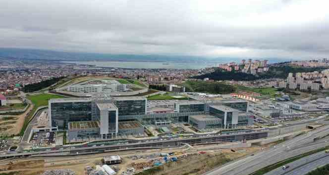 İlçelerden Şehir Hastanesi’ne tek ücretle ulaşım