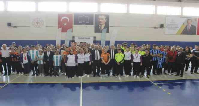 Bedensel Engelliler Oturarak Voleybol Türkiye Şampiyonası, Karaman’da başladı