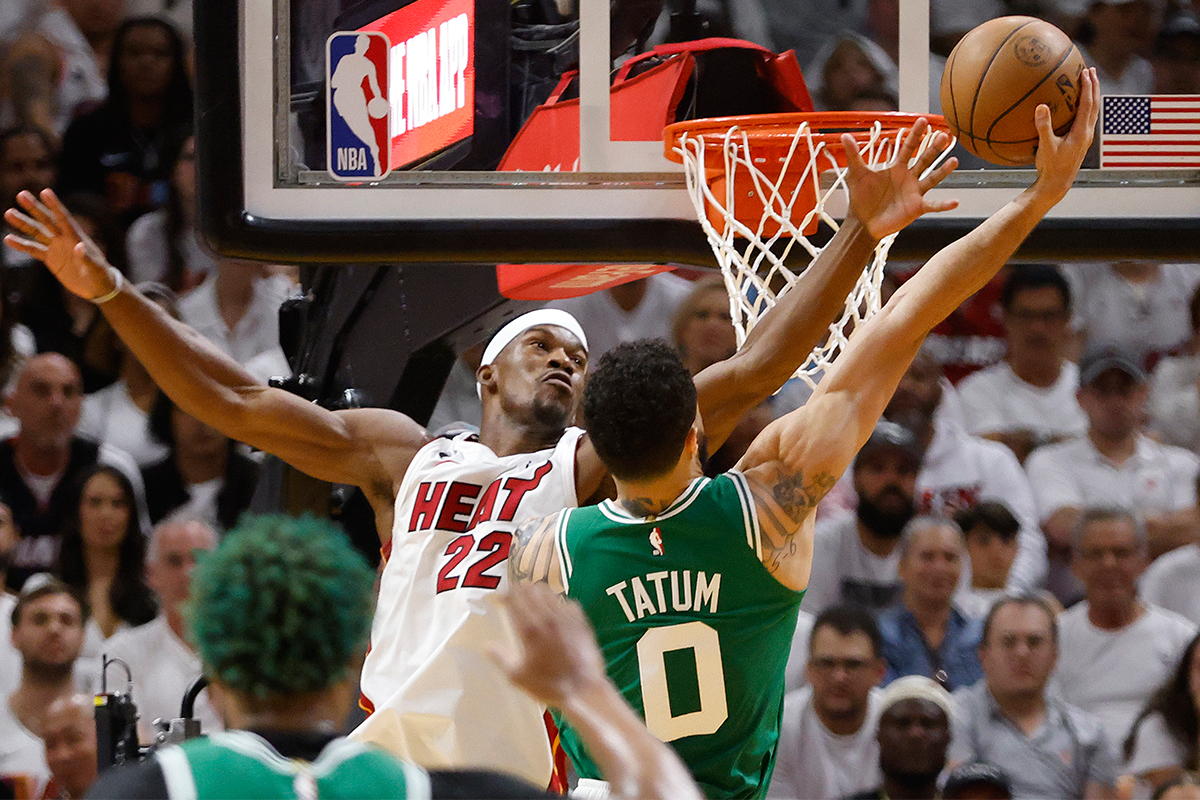 Boston Celtics, Miami Heat karşısında ilk galibiyetini aldı