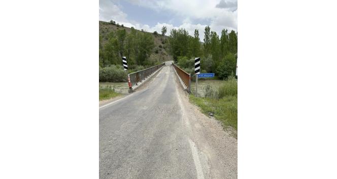 Çamoluk’ta Ecel Köprüsü yeniden yapılıyor