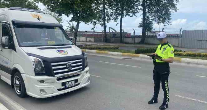 Muayenesiz yola çıktılar, 3 araca 2 bin 853 para cezası kesildi