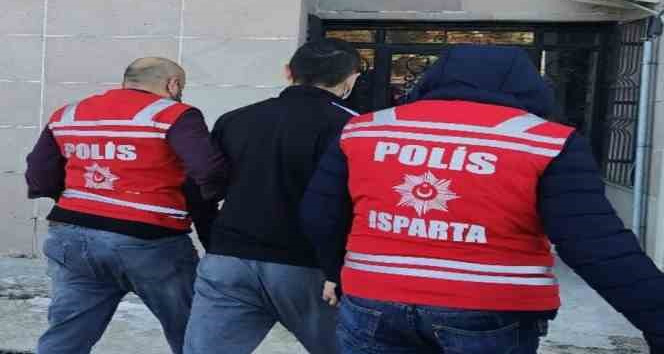 Isparta’da çeşitli suçlardan aranan 55 firari yakalandı