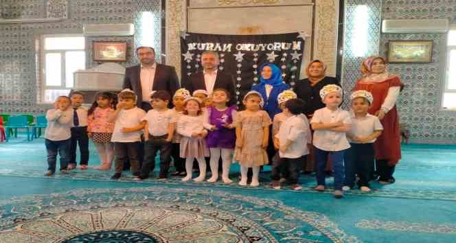 Aydın’da 4-6 yaş öğrencileri Kur’an’a geçmenin sevincini yaşadı