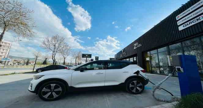 Van’da elektrikli arabalar için hızlı şarj istasyonu kuruldu