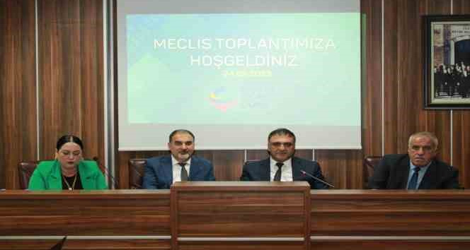 Bu panelde deprem konuşulacak