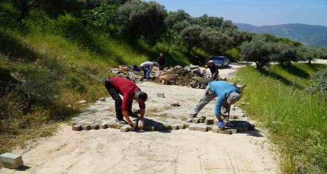 Halk ve belediye el ele verdi, üreticiler imeceyle yola kavuştu