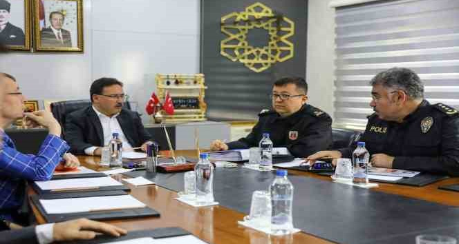 Seçim Güvenliği Toplantısı Vali Çiçek Başkanlığı’nda gerçekleştirildi