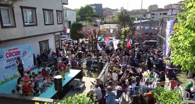 Ümraniye Çocuk Festivali’nde çocuklar doyasıya eğleniyor