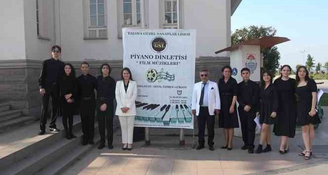 Yalova Güzel Sanatlar Lisesi öğrencilerinden piyano konseri
