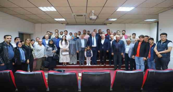 27 Mayıs darbesinin 63. yılında ünlü tarihçi Prof. Dr. Akkoyun’un anlattıkları dinleyenleri duygulandırdı