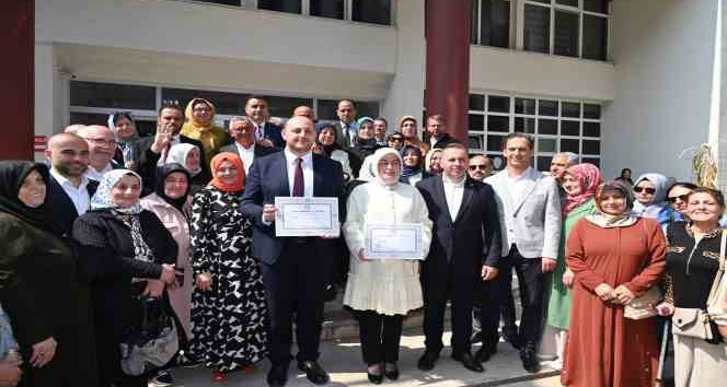 AK Parti Yalova milletvekilleri mazbatalarını aldı