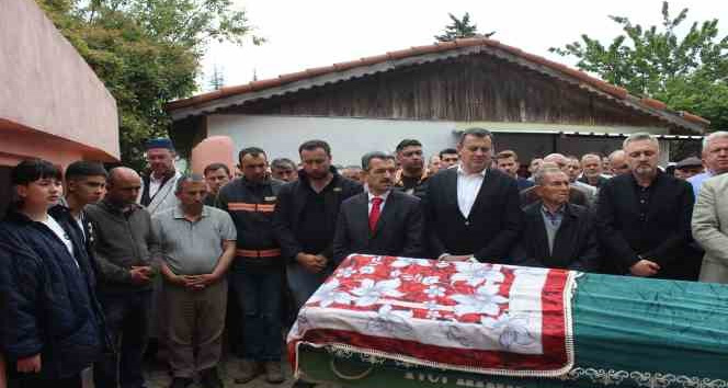 Nikahlarına bir gün kala hayatlarını kaybeden genç çift son yolculuklarına uğurlandı