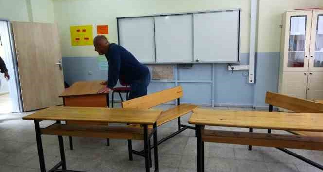 Bitlis’te okullar seçime hazırlanıyor