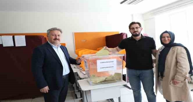 Başkan Palancıoğlu oyunu kullandı