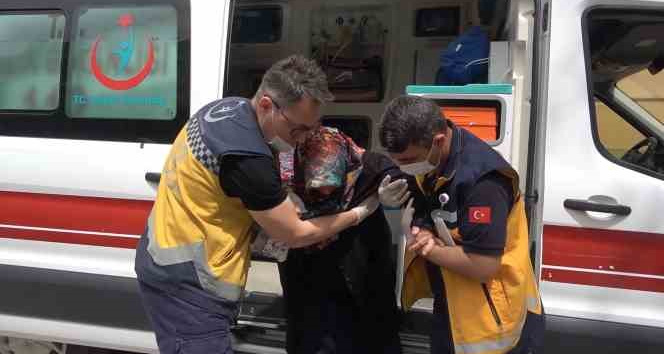 Oy kullanmaya ambulansla gittiler