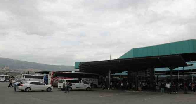 Kahramanmaraş otogarında seçim yoğunluğu