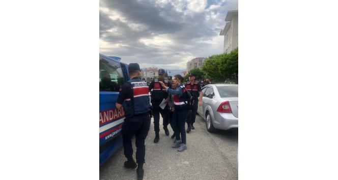 Kocasını av tüfeği ile öldüren kadın tutuklandı