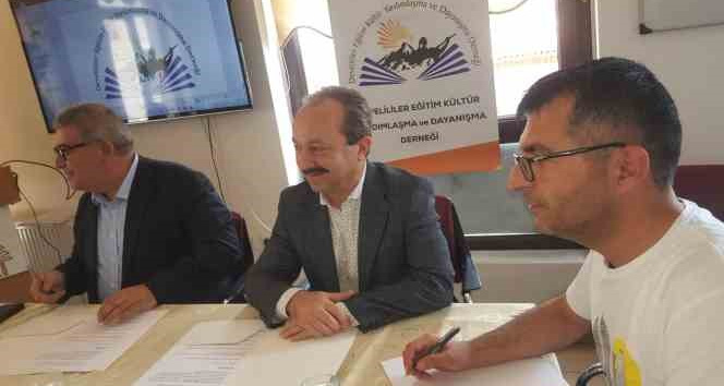 Develililer Derneği’nde İsmail Arslan güven tazeledi