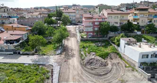 Nevşehir’de yol yenileme çalışmaları devam ediyor