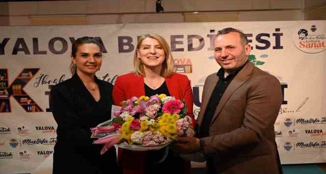 Gazeteci Türküsev Yalova’da okuyucularıyla buluştu